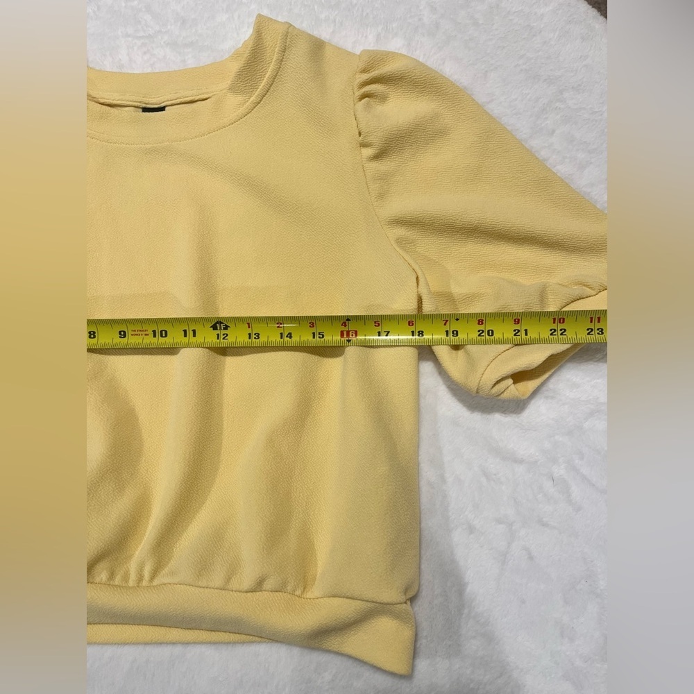 Dazy Bubble Sleeve Top - Size XL - Picture 5 of 8
